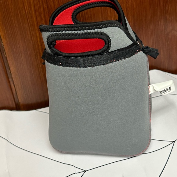 Neoprene Lunch Bag - Grapeville middle School - Picture 9 of 12
